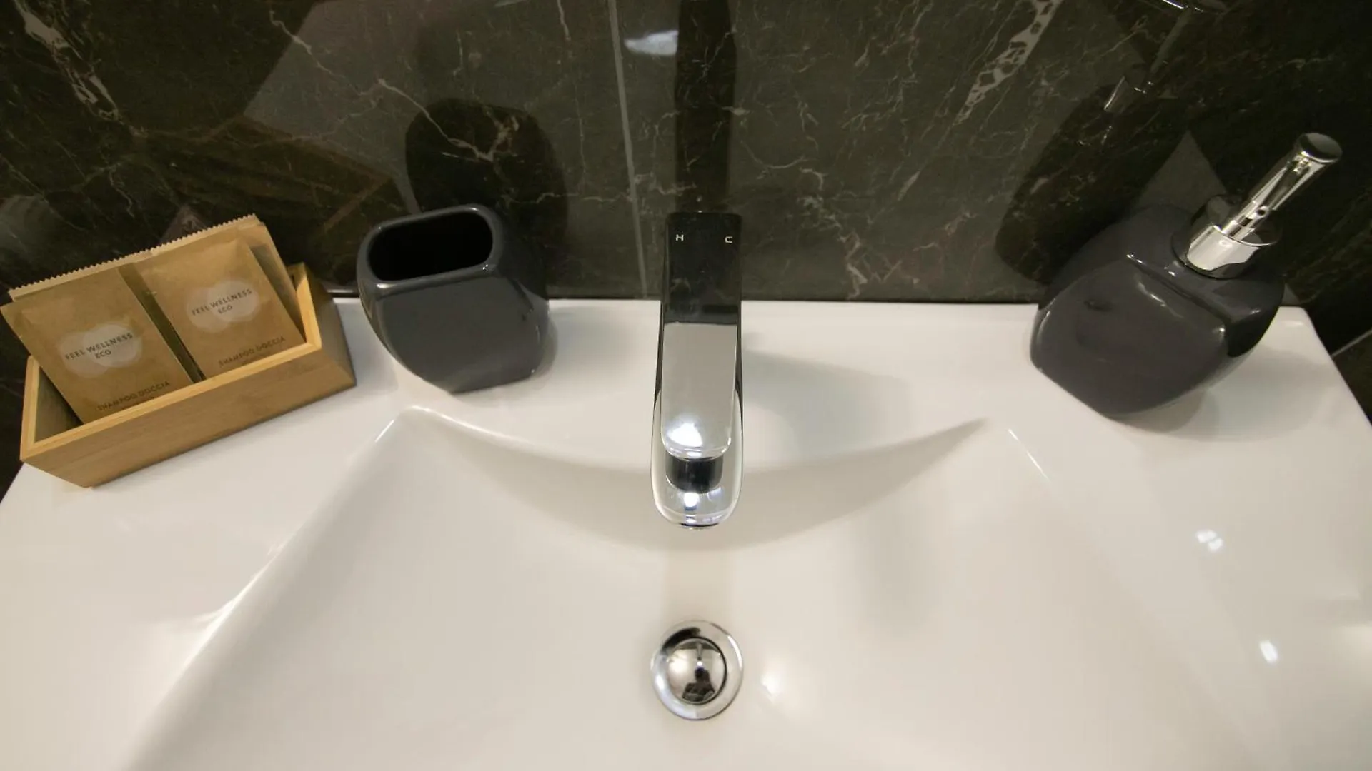 بيت ضيافة Villareale47 Luxury Suites & Rooms باليرمو