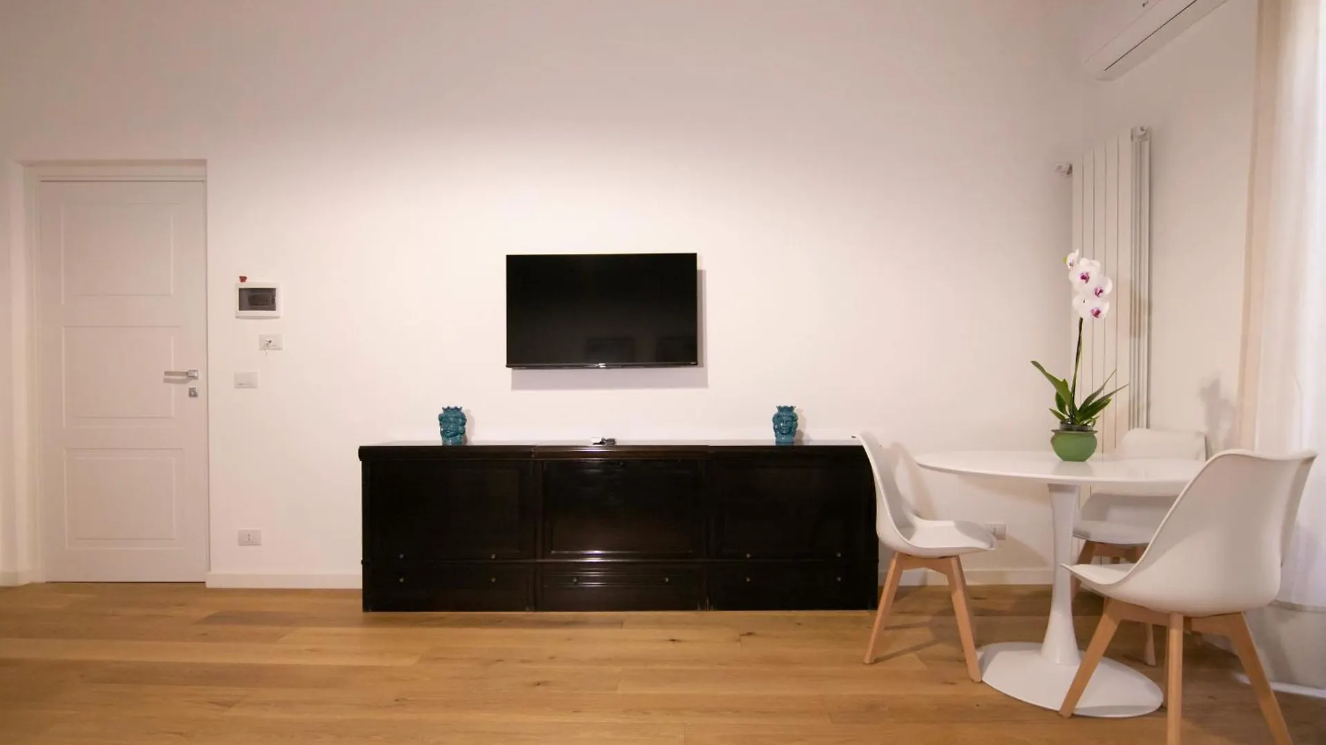 Villareale47 Luxury Suites & Rooms باليرمو بيت ضيافة