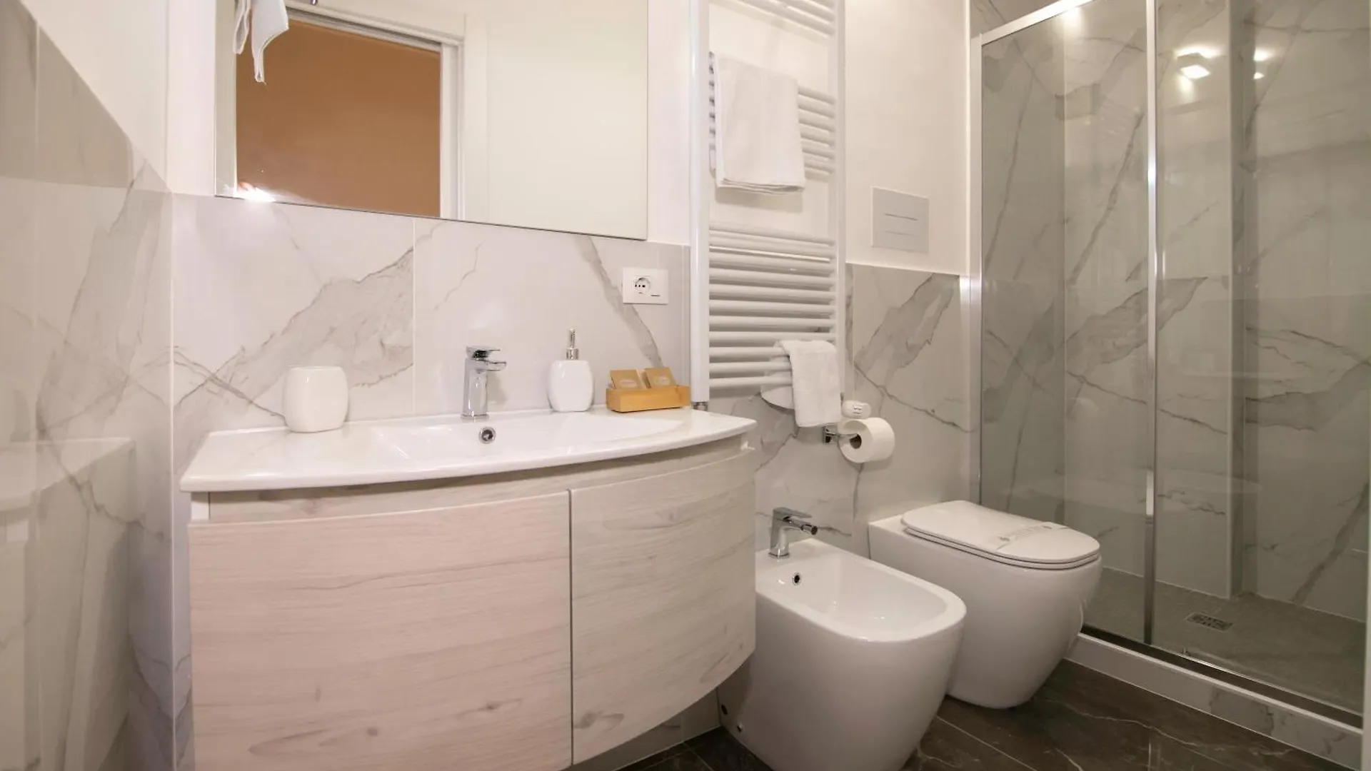 Villareale47 Luxury Suites & Rooms Palermo