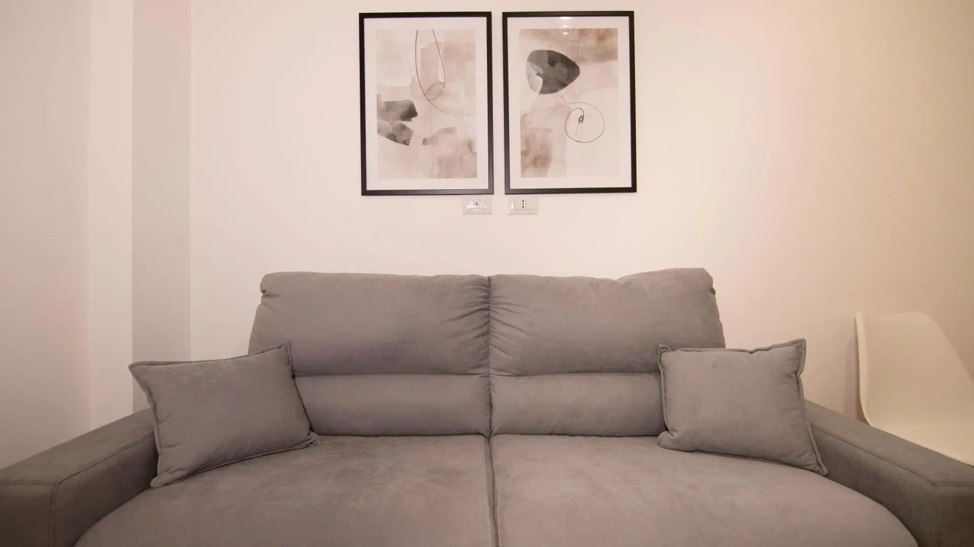 Villareale47 Luxury Suites & Rooms Palermo 0*,